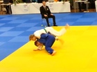 Jessen onnistunut Ippon seoi nage Jania vastaan.